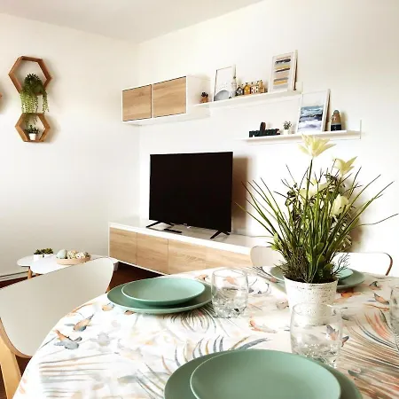 Entre Olas Y Calles Con Parking Gratis-by Wehomes *