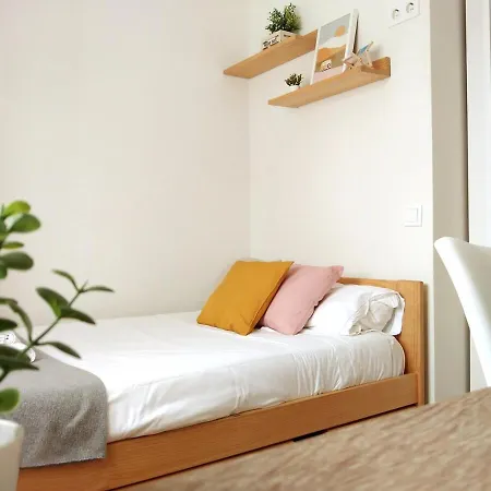 Entre Olas Y Calles Con Parking Gratis-by Wehomes